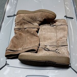 Coach boots
